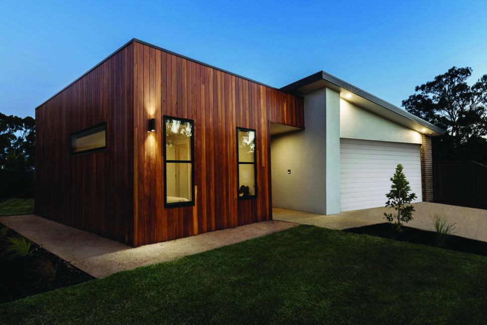 vinyl vs wood windows